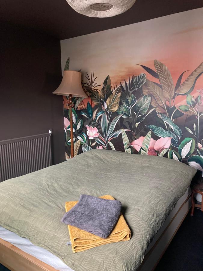 Canal View 1 Bed Apartment In Zone 1 London Eksteriør bilde